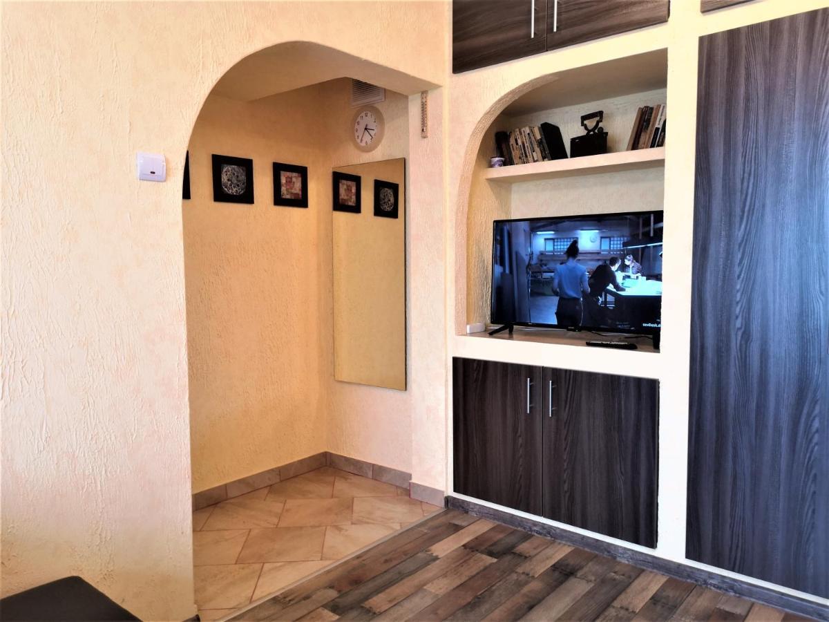 Apartament Anca Букурещ Екстериор снимка
